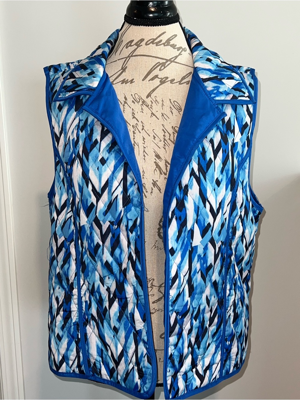 For Cynthia Blue Patterned Quilted Vest